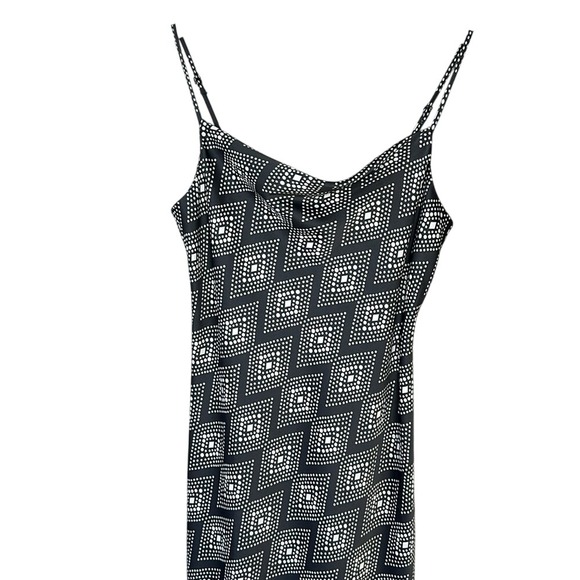 NWT Banana Republic Factory Grey White Geometric Design Satin Slip Dress Size S - Picture 3 of 12